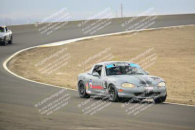 media/Jan-26-2025-CalClub SCCA (Sun) [[cfcea7df88]]/Group 4/Race/